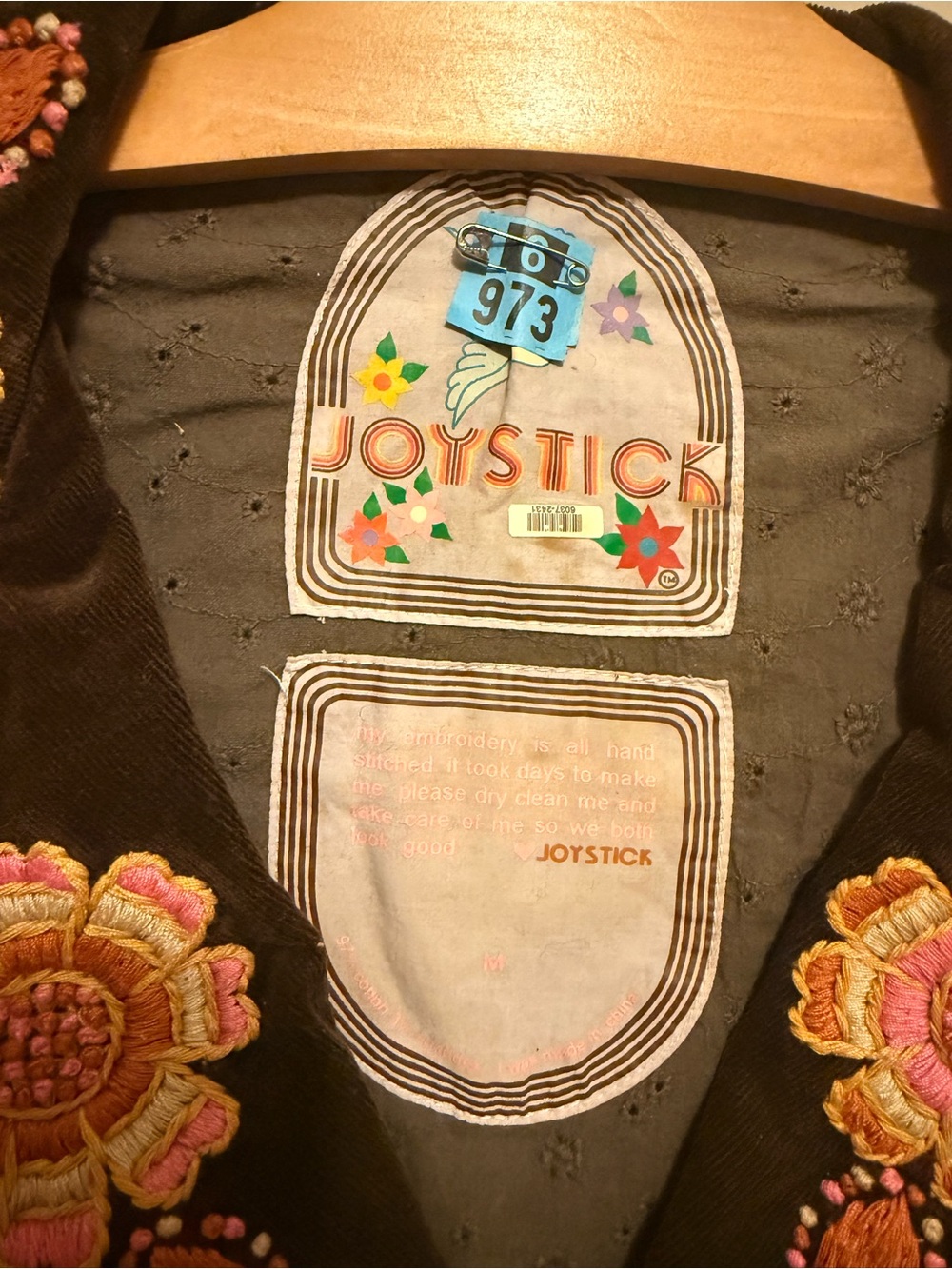Joystick Brown Velvet Embroidered Blazer Jacket Runs small. Could be a small - Picture 3 of 3